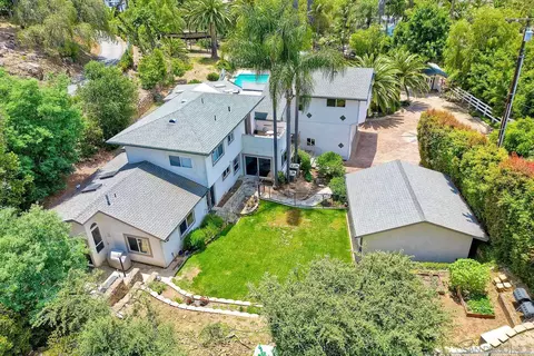 634 Ora Avo Dr, Vista, CA 92084 photo 4