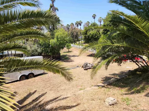 634 Ora Avo Dr, Vista, CA 92084 photo 47