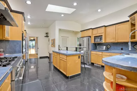 634 Ora Avo Dr, Vista, CA 92084 photo 11