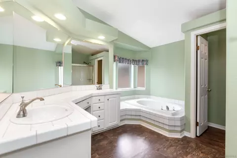 2144 Riviera Dr, Vista, CA 92084 photo 24