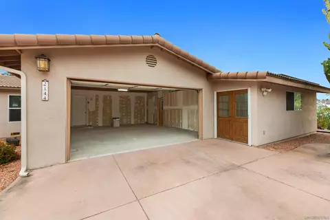 2144 Riviera Dr, Vista, CA 92084 photo 26
