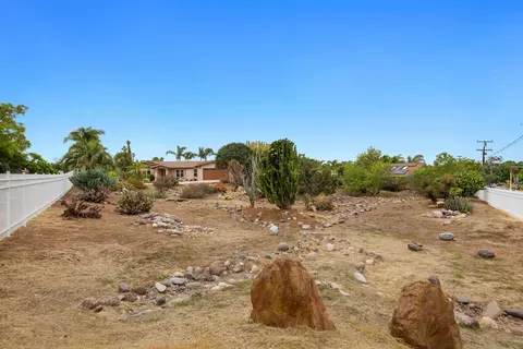 2144 Riviera Dr, Vista, CA 92084 photo 36