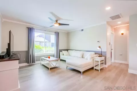 10156 Carefree Dr, Santee, CA 92071