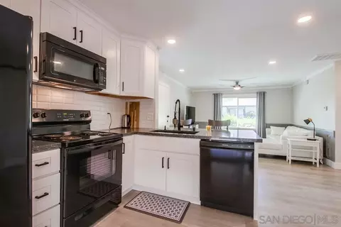 10156 Carefree Dr, Santee, CA 92071 photo 3