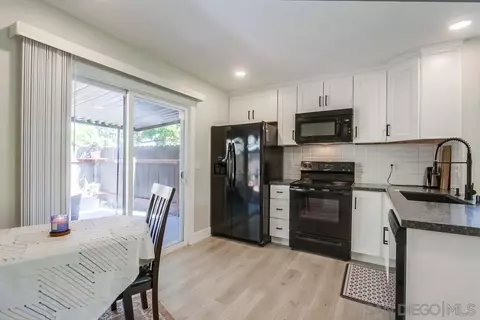 10156 Carefree Dr, Santee, CA 92071 photo 20