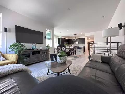 2092 Tango Loop #2, Chula Vista, CA 91915 photo 2
