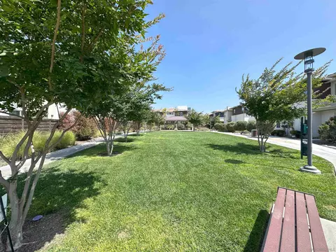 2092 Tango Loop #2, Chula Vista, CA 91915 photo 46