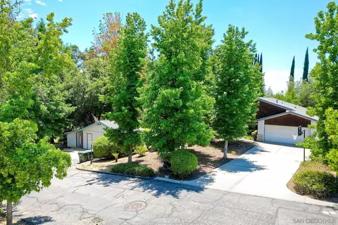 173 Amigos Way, Fallbrook, CA 92028 photo 28
