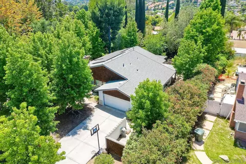 173 Amigos Way, Fallbrook, CA 92028 photo 30
