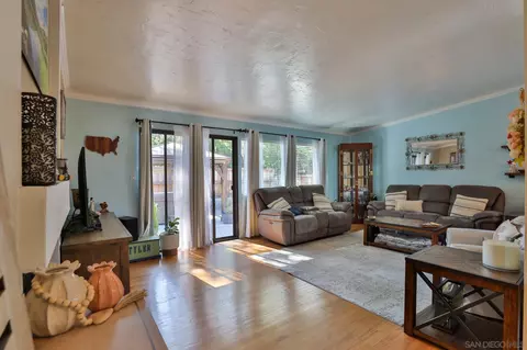 1284 Hardin Dr, El Cajon, CA 92020 photo 15
