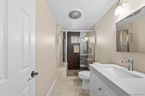 31241 Old River Rd, Bonsall, CA 92003 photo 18