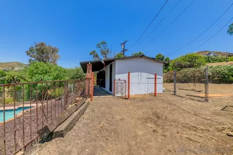 11057 Oak Creek Dr, Lakeside, CA 92040 photo 10