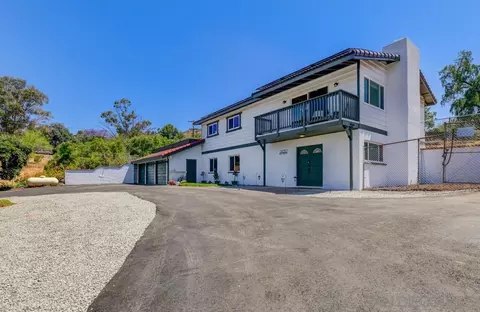 11057 Oak Creek Dr, Lakeside, CA 92040