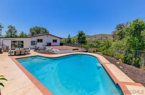 11057 Oak Creek Dr, Lakeside, CA 92040 photo 13