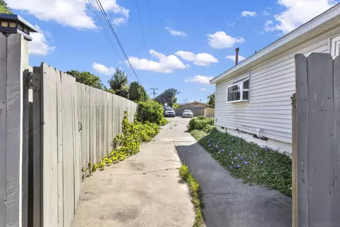 1341 N Fig St, Escondido, CA 92026 photo 32