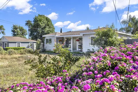 1341 N Fig St, Escondido, CA 92026 photo 2