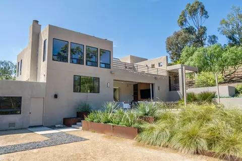 19969-71 Elfin Forest Ln, Escondido, CA 92029