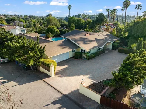 9335 Lemon Ave, La Mesa, CA 91941 photo 2