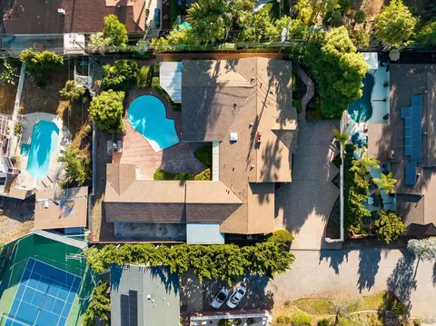 9335 Lemon Ave, La Mesa, CA 91941