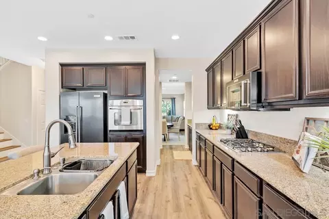 2144 Los Senderos, Santee, CA 92071 photo 10