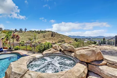 2144 Los Senderos, Santee, CA 92071 photo 47