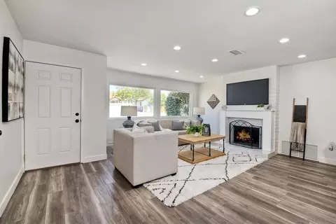 8786 Blue Boy Ln, Santee, CA 92071 photo 2
