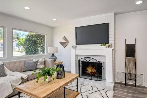 8786 Blue Boy Ln, Santee, CA 92071 photo 4