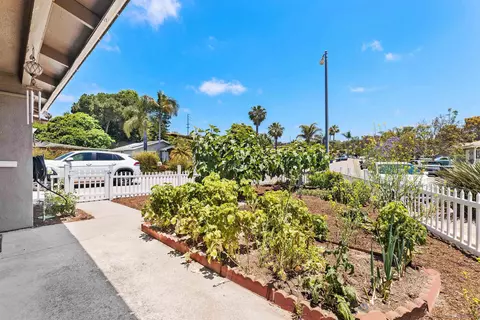 700 Teaberry St, Encinitas, CA 92024 photo 4