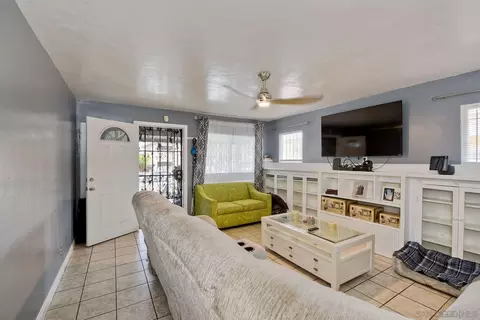 4040-42 Chamoune Ave, San Diego, CA 92105