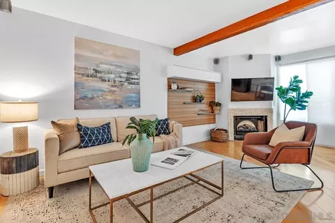 1635 7th Ave #112, San Diego, CA 92101