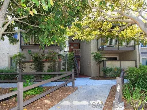 9929 Azuaga #F 202, San Diego, CA 92129
