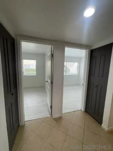 341 N Melrose Dr #E, Vista, CA 92083 photo 17