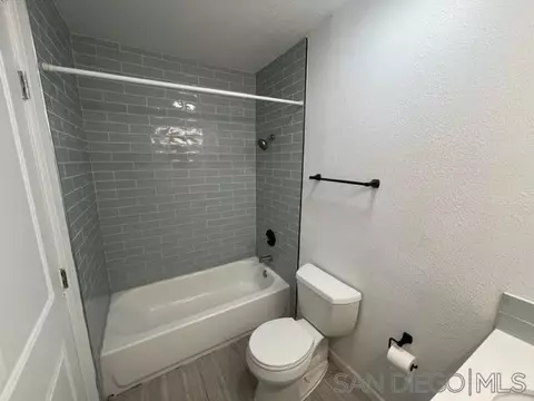 341 N Melrose Dr #E, Vista, CA 92083 photo 7