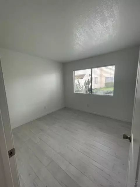341 N Melrose Dr #E, Vista, CA 92083 photo 20