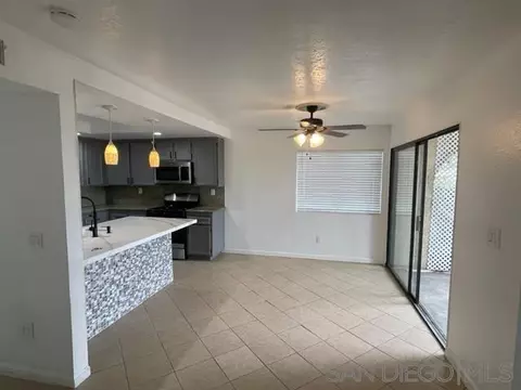 341 N Melrose Dr #E, Vista, CA 92083 photo 6