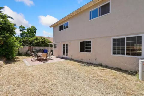 1364 Caliente Loop, Chula Vista, CA 91910 photo 25