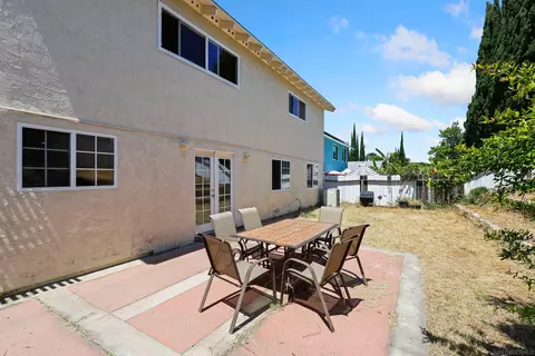 1364 Caliente Loop, Chula Vista, CA 91910 photo 23