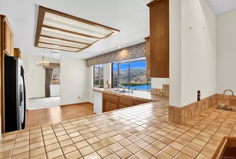 9931 Javelin Way, Spring Valley, CA 91977 photo 18