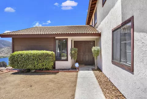 9931 Javelin Way, Spring Valley, CA 91977 photo 6