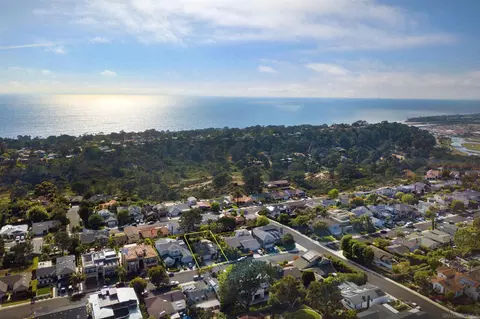 14186 Half Moon Bay Dr, Del Mar, CA 92014 photo 2