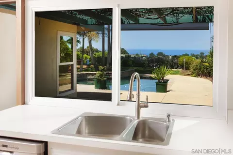 14186 Half Moon Bay Dr, Del Mar, CA 92014 photo 6