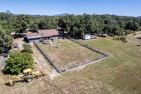 1606 Springview Rd, Santa Ysabel, CA 92070 photo 3