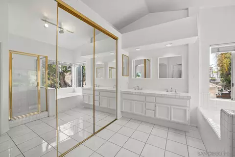 1690 Mountain Pass Cir, Vista, CA 92081 photo 28