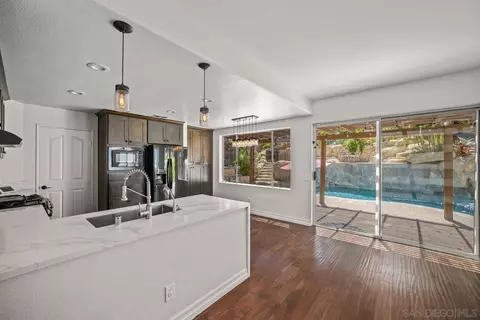 1690 Mountain Pass Cir, Vista, CA 92081 photo 20