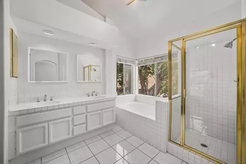 1690 Mountain Pass Cir, Vista, CA 92081 photo 27