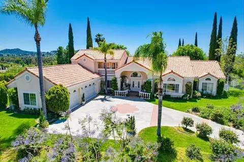 16220 Country Day Rd, Poway, CA 92064