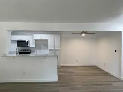 3068 Panorama Rd #B, Riverside, CA 92506 photo 8