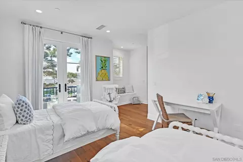417 Pomona Ave, Coronado, CA 92118 photo 26