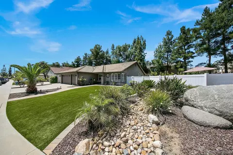1890 Tavern Ct, Alpine, CA 91901 photo 3