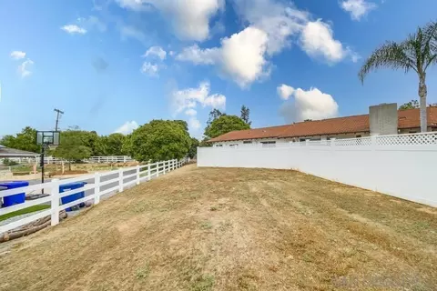 13730 Whispering Meadows Ln, Jamul, CA 91935 photo 48
